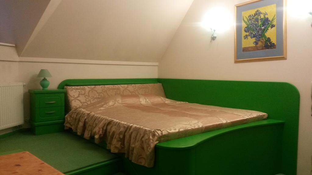 Marlen Hotel Rivne Bilik gambar